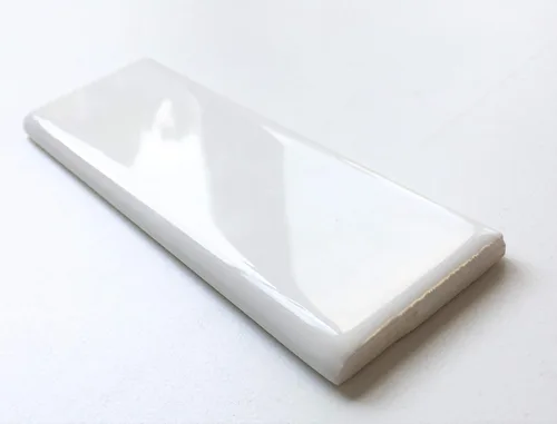 Bullnose blanco 2x6 para azulejos de pared Squarefeet Depot 3x6 o 4x4