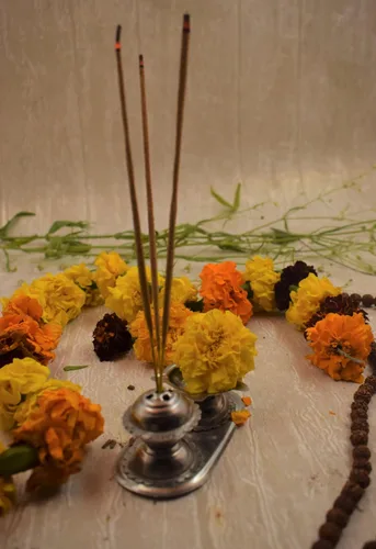 Miniatura 4 de Herbal & Ancient Method Nagchampa - Varilla de incienso para meditación, yoga, espiritual, aromaterapia, limpieza energética y calma la mente, 7.05