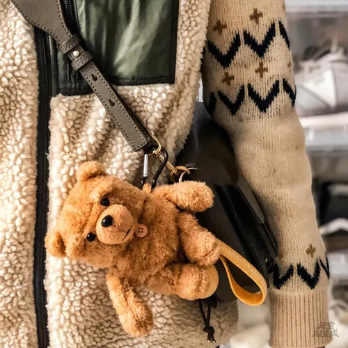 Miniatura 6 de Bonita funda de peluche única y esponjosa con diseño de oso de peluche marrón compatible con Airpods Pro y Pro 2ª funda de auriculares de dibujos