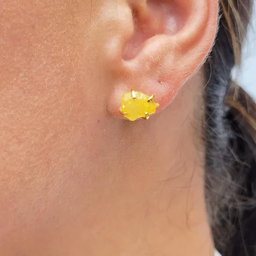 Miniatura 126 de Aretes de piedra preciosa natural en bruto con oro amarillo sobre plata de ley 925, 6 a 0.276 in, regalo de piedra de nacimiento de calidad genuina