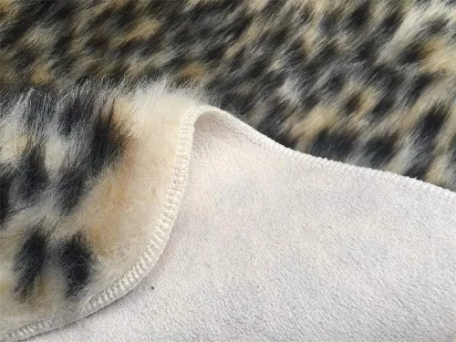 Miniatura 7 de Alfombra de piel sintética con estampado de leopardo, alfombra de piel de vaca para oficina, sala de estar, dormitorio, antideslizante, decoración