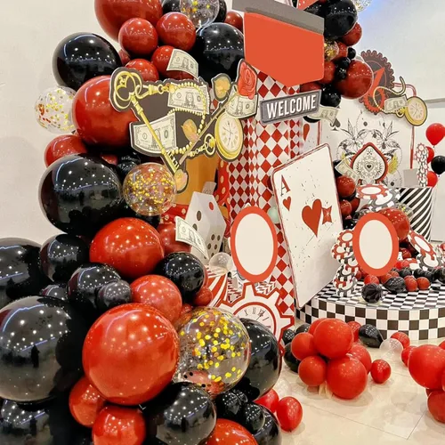 Miniatura 7 de Lukiituke Kit de arco de globos rojos, negros y dorados, 114 globos rojos, negros y dorados, 4 tamaños para cumpleaños, fiestas temáticas de casino