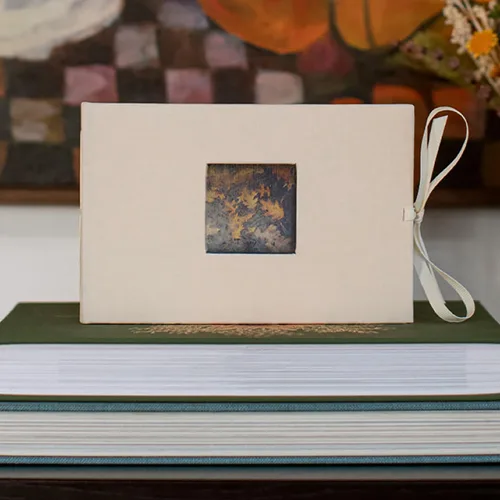 Miniatura 5 de Álbum de fotos pequeño Kolo Noci de 4x6, con capacidad para 24 fotos, ideal para bodas y libros de bebé, dorado