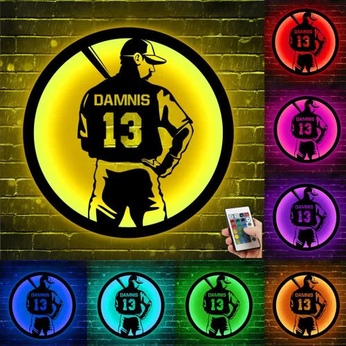Miniatura 17 de Arte de Pared de Metal Personalizado de Béisbol con Bandera de EE.UU. con Luz LED, Letrero Personalizado con Nombre de Jugador de Sóftbol Americano