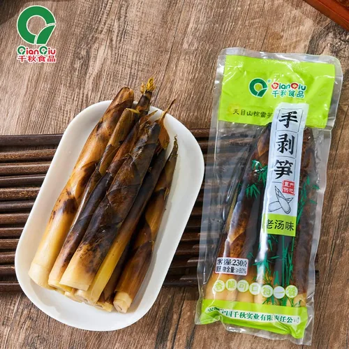 Miniatura 7 de Brotes de bambú pelados a mano 8.11 oz/paquete, brotes de bambú crujiente de pimienta en escabeche, aperitivo chino picante, brotes de bambú