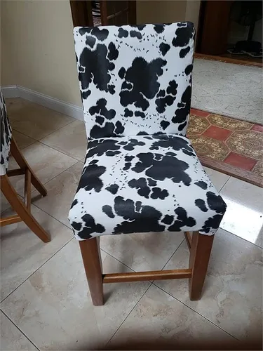 Miniatura 4 de Tapicería de vinilo con textura en relieve, piel falsa con estampado de vaca, 54 pulgadas de ancho, vendido por The Yard (negro)