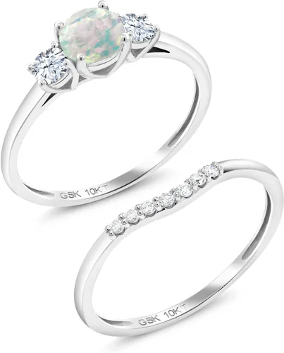 Miniatura 2 de Gem Stone King Juego de anillos de compromiso de boda de 3 piedras para mujer Piedra natal de oro blanco de 10 quilates, zafiro blanco creado