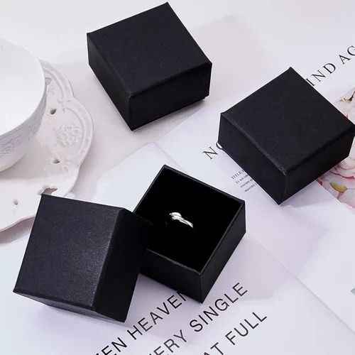 Miniatura 7 de BENECREAT Paquete de 24 cajas de joyería de cartón cuadrado de estraza para anillos, cojín de terciopelo para juego de joyas, 2.24 x 2.24 x 1.46