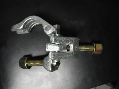 Miniatura 6 de 4 abrazaderas de ángulo recto galvanizadas forjadas en el Reino Unido, también conocidas como abrazaderas rígidas para quesos (4)