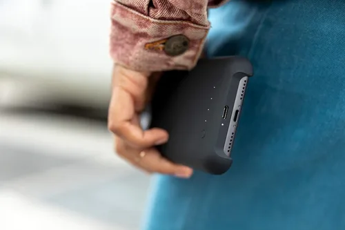 Miniatura 2 de mophie 401004407 Juice Pack Access - Funda de batería de carga inalámbrica ultradelgada - Hecho para Apple iPhone 11 Pro Max - Negro