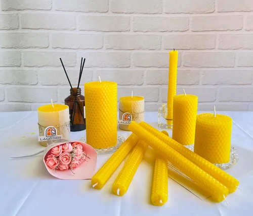 Miniatura 5 de Lacaser - Velas cónicas de cera de abejas de 2 piezas, velas largas de 9 pulgadas para candelabros en amarillo, sin aroma y sin humo, tiempo