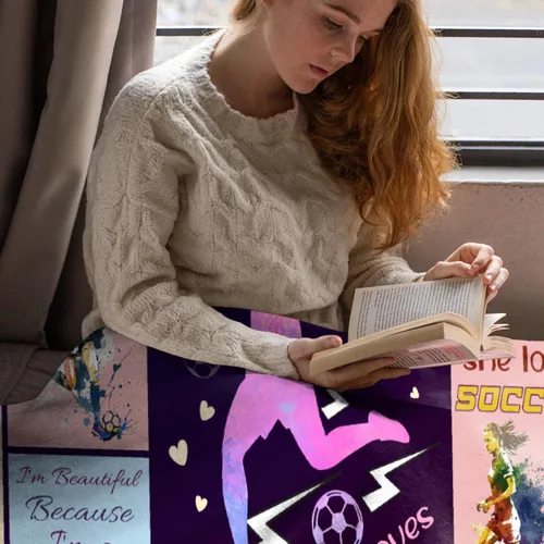 Miniatura 56 de Manta de fútbol para niñas, regalos de fútbol para niñas y niños, manta de franela de forro polar suave y cálida para niñas, regalos de fútbol