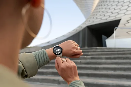 Miniatura 7 de Google Pixel Watch 1ª generación (modelo anterior) – Reloj inteligente Android con seguimiento de actividad Fitbit – Reloj de seguimiento