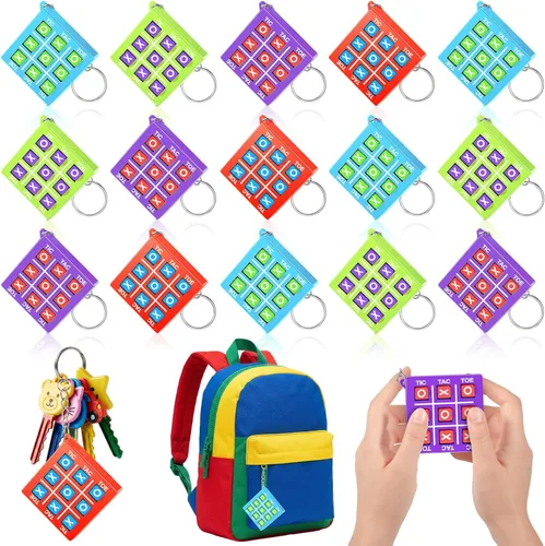 Miniatura 17 de Hicarer 16 llaveros de fiesta de Tic Tac Toe para fiesta de cumpleaños a granel, regalos de fin de año para estudiantes, niños de 8 a 12 años