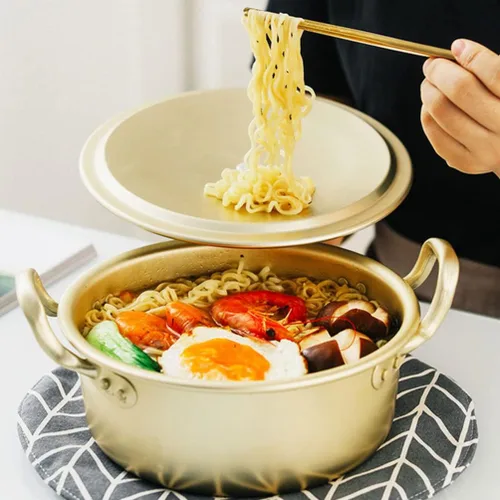 Miniatura 9 de Housoutil Olla ramen 1 juego de olla de ramen coreano con tapa, cuchara, palillos tradicionales de aluminio instantáneo Ramyun para el hogar