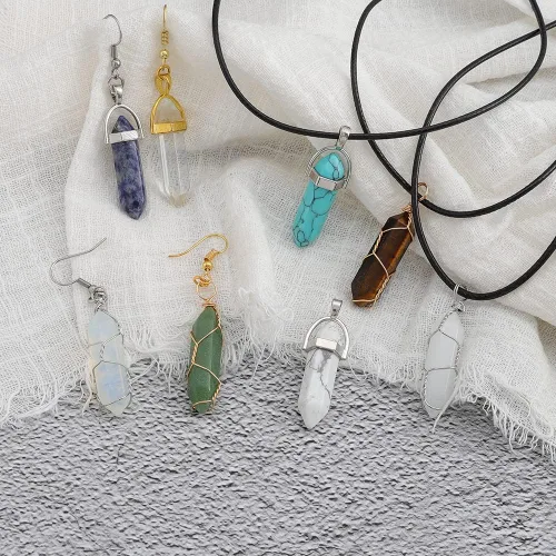 Miniatura 6 de Lezam 24 piezas de dijes de cristal de curación para mujeres, piedras naturales de cuarzo de chakra, dijes hexagonales de piedra preciosa a granel
