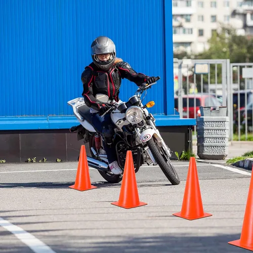 Miniatura 6 de Conos de seguridad de tráfico de 15 pulgadas, paquete de 7 conos de estacionamiento naranjas, conos de plástico para actividades en interiores