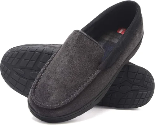 Hanes, pantufla tipo mocasín para hombre con suela de espuma viscoelástica para uso en interiores y exteriores, y protección contra olores.