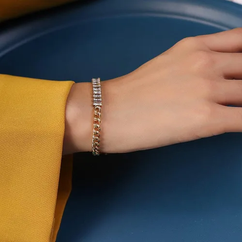 Miniatura 3 de A D. ALLEN & DANMI. AD Jewelry - Brazalete de acero inoxidable chapado en oro de 18 quilates para el amor