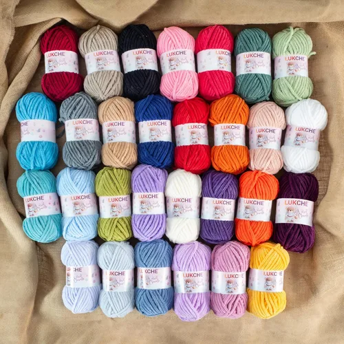 Miniatura 4 de Hilado de chenilla de terciopelo para amigurumi y punto de crochet súper voluminoso 100 gr (69,0 m) (Grosor del hilo 8 mm) (Verde espárrago) 1
