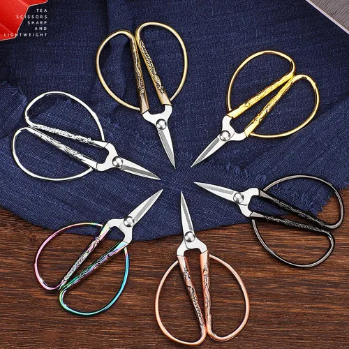 Miniatura 4 de Tijeras pequeñas de bordado de costura de 3.3 pulgadas, tijeras pequeñas de acero inoxidable, tijeras de detalle de punta afilada para costura, Negro