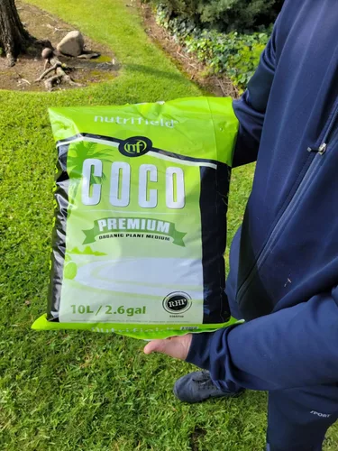 Miniatura 4 de Fibra de Coco Premium RHP Certificada 9 Quarts / 10 Litros / 2.6 Galones Pre-Amortiguada con Calcio, Fibra de Coco Orgánica Lavada para Plantas
