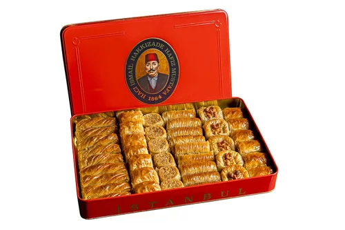 Miniatura 48 de Hafiz Mustafa 1864 Istanbul Baklava - Caja de pastelería - Bocadillos de postre de Baklava horneados hechos de hojas de masa filo fresca, pistacho