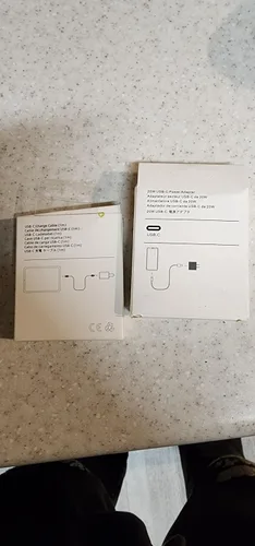 Miniatura 2 de Cable de carga USB y adaptador de corriente de 20 W
