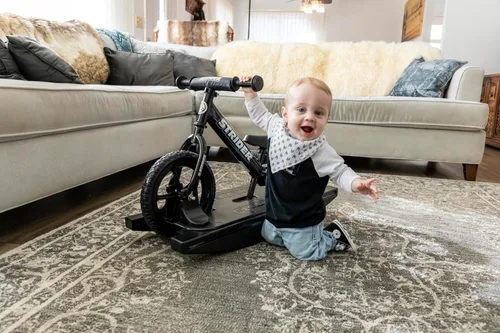 Miniatura 7 de Strider Bicicleta profesional de 12 pulgadas + base mecedora. Ayuda a enseñar al bebé a montar una bicicleta de equilibrio, para niños de 6 meses a