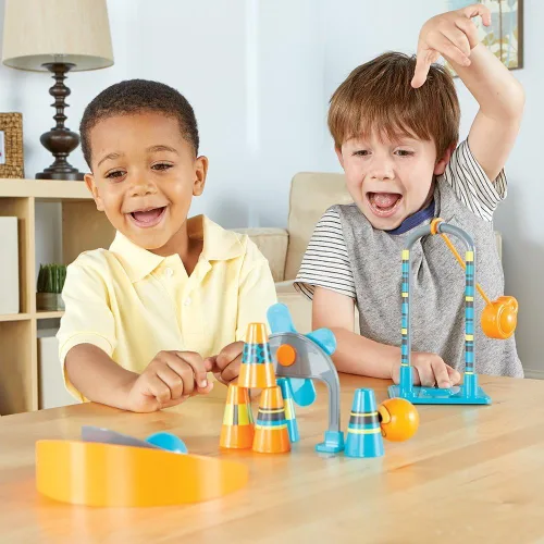 Miniatura 3 de Learning Resources Pendulonium STEM Challenge, juego de péndulo para niños, 16 piezas, a partir de 5 años