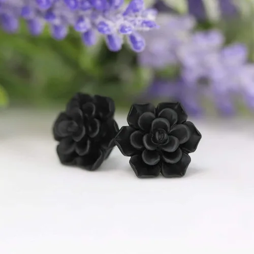 Miniatura 4 de Aretes hipoalergénicos para suculentas para orejas sensibles (negro mate, postes de plástico 100% libres de metal)