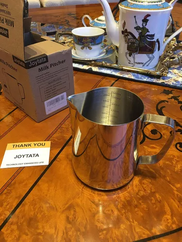Miniatura 5 de Jarra de espuma de leche de 20 onzas, taza de acero inoxidable, perfecta para jarras de vapor de arte con leche, vaso de espuma de leche de acero