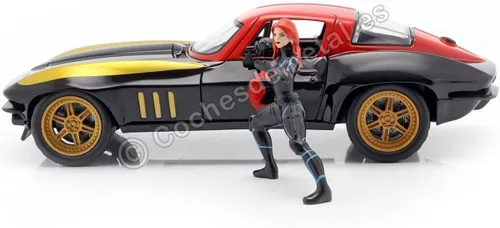Miniatura 3 de Marvel 1:24 1966 Chevy Corvette - Auto fundido a presión con figura de viuda negra de 2.75 pulgadas, juguetes para niños y adultos
