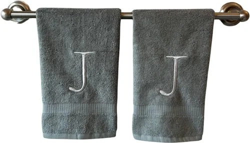 Miniatura 171 de Toalla de mano con inicial beige para baño, toalla bordada decorativa de calidad de hotel de lujo con monograma para tocador, spa, certificado