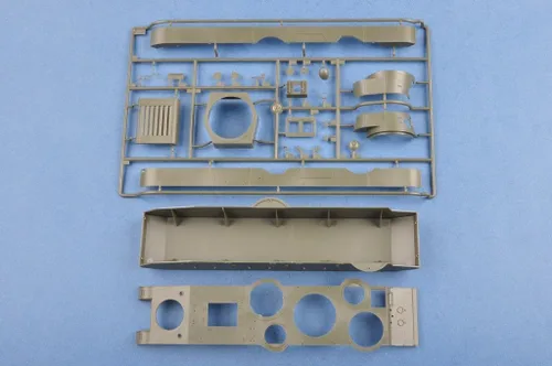 Miniatura 5 de Hobby Boss T-35 Kit de modelo tardío de tanque pesado (escala 1/35)