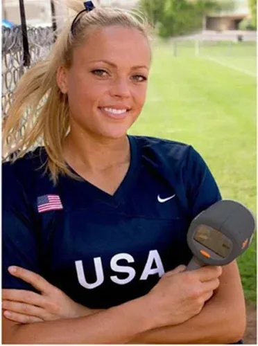 Miniatura 4 de Bushnell Pistola radar de velocidad - Radar portátil preciso para deportes, carreras y monitoreo de tráfico, mide hasta 200 MPH con pantalla LCD