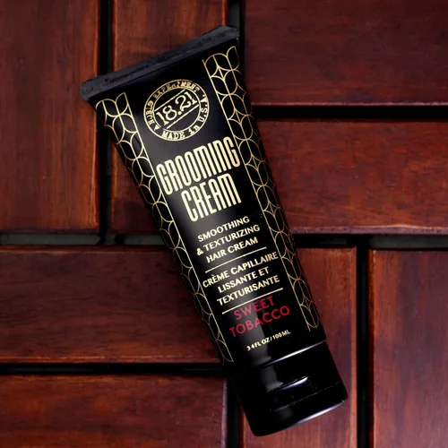 Miniatura 6 de 18.21 Man Made - Crema suavizante y texturizadora del cabello para hombres – Control de encrespamiento, peinado ligero con agarre suave y acabado