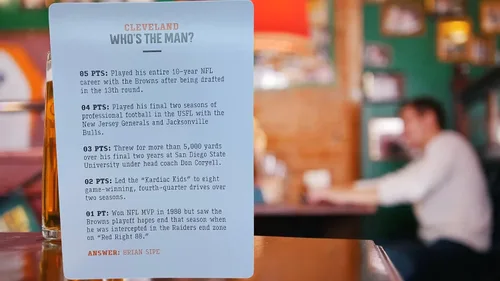 Miniatura 6 de You Gotta Know ¿Quién es el hombre? - Cleveland Football