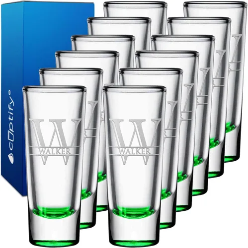 Miniatura 97 de Vaso de chupito personalizado con fondo verde azulado personalizado de 2 oz, vasos de chupito cordial con inicial en script dividido y nombre