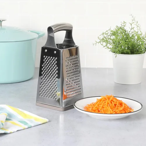 Miniatura 3 de Martha Stewart Sprucedale Rallador de Caja de Acero Inoxidable de 4 Lados de 9.5 Pulgadas – Rallador de Cocina Duradero para Queso y Alimentos