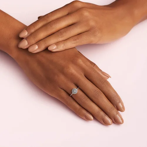 Miniatura 6 de PANDORA Anillo elegante de circonita cúbica brillante en plata de ley