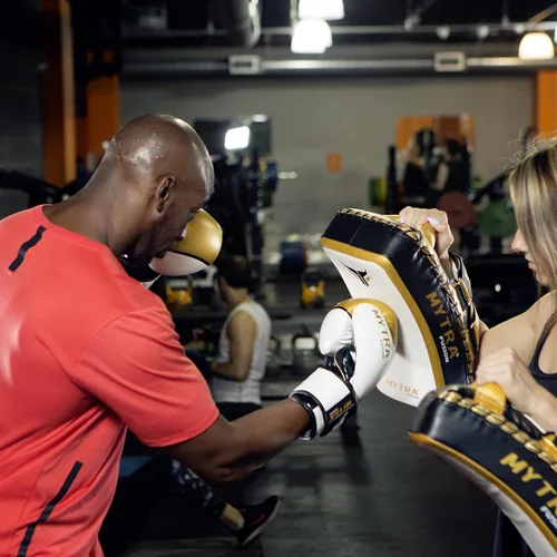 Miniatura 2 de Boxing Gloves for Men & Women – MMA, Muay Thai, Kickboxing & Training Gloves – Punching Gloves for Sparring & Fitness
