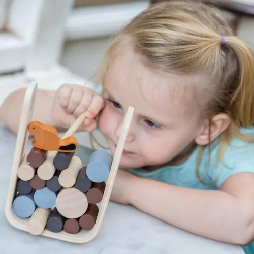 Miniatura 8 de PlanToys Timber Tumble - Juego de equilibrio y estrategia de madera para niños a partir de 3 años Juguete educativo Montessori para habilidades