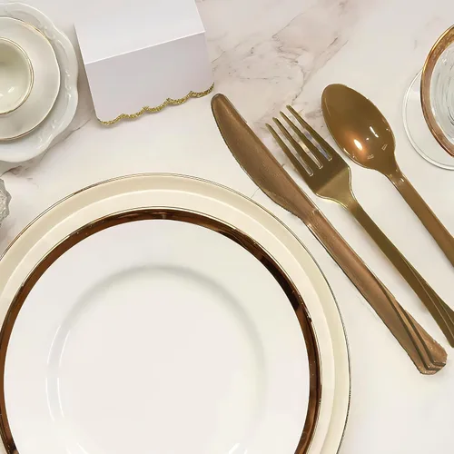 Miniatura 3 de Tenedores dorados de plástico pesado de alta calidad (51 unidades) – Cubertería duradera, elegante y desechable para fiestas, eventos y uso diario