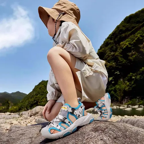 Miniatura 7 de JMFCHI Sandalias deportivas de verano para niños y niñas, sandalias de punta cerrada para exteriores, zapatos atléticos para agua, sandalias