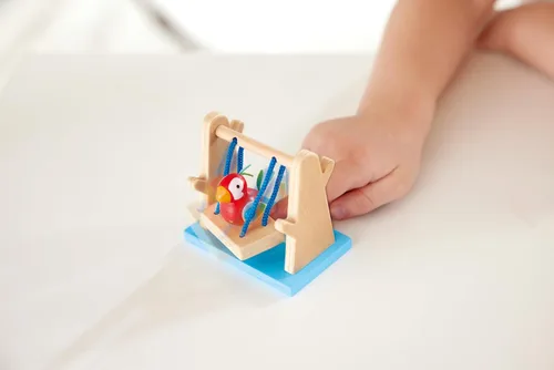 Miniatura 4 de Hape Juego de animales de madera para casa de muñecas de mascotas y familias 2