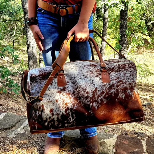 Miniatura 3 de Ranch Junkie Highlands Large Genuine Cowhide Weekender Cowhide Duffel