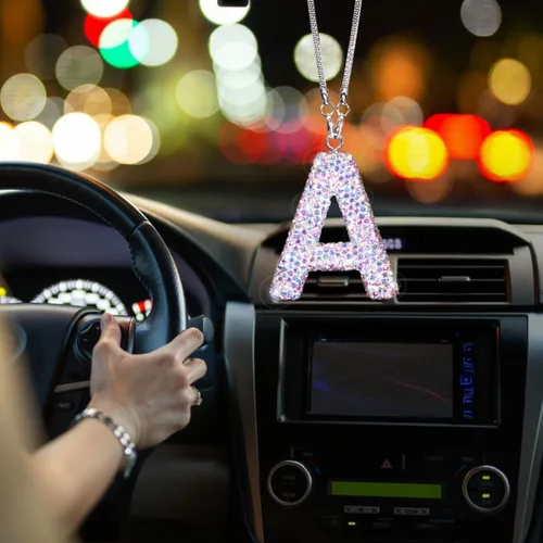 Miniatura 3 de ToBeQueen Accesorios colgantes para espejo retrovisor con diamantes de imitación de letra A, decoración de automóvil con diamantes de imitación