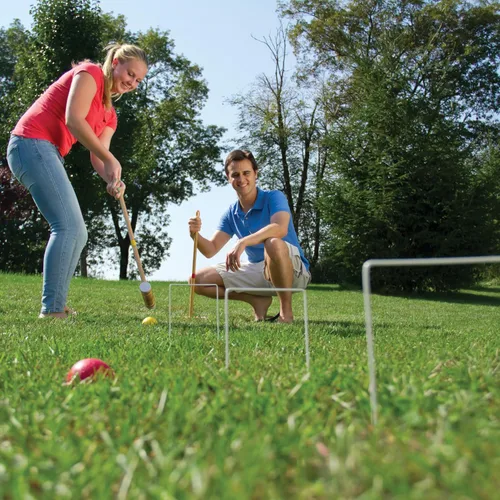 Miniatura 2 de Wild Sports Juego de croquet para 6 jugadores, incluye 6 mazos, 6 bolas, 2 estacas, 9 wickets, bolsa de almacenamiento, para todas las edades