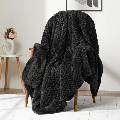 Wemore Manta con peso de forro polar para adultos (48 x 72 pulgadas, 15 libras, negra), manta pesada de sherpa suave y acogedora de doble cara,
